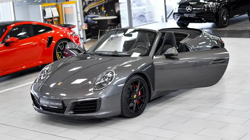 Porsche 911 Carrera 4S Cabriolet Image 1